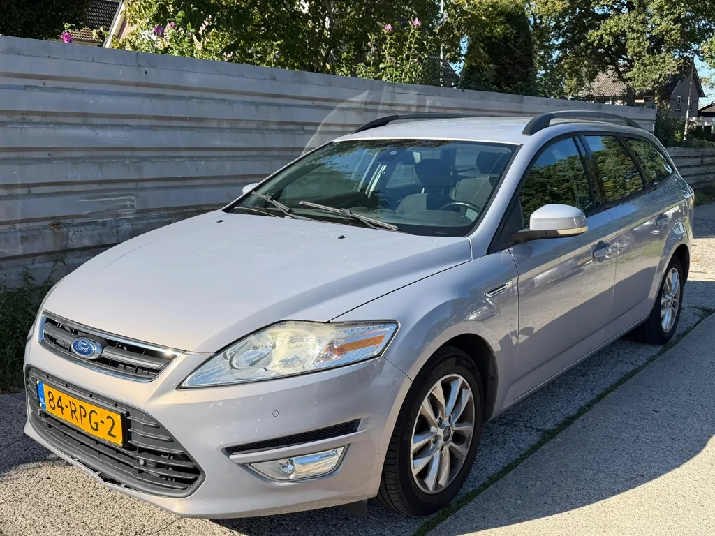 Ford Mondeo (2011) — foto 1
