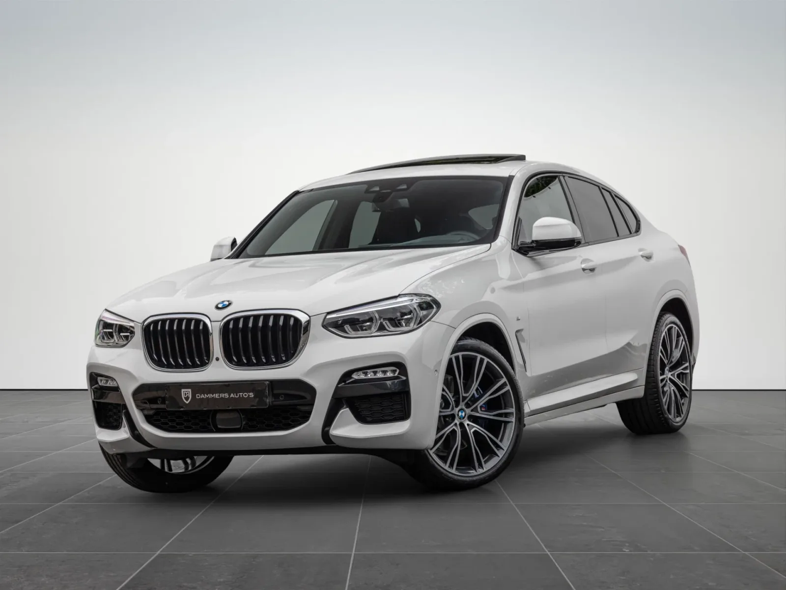 BMW X4 (2019) — foto 1