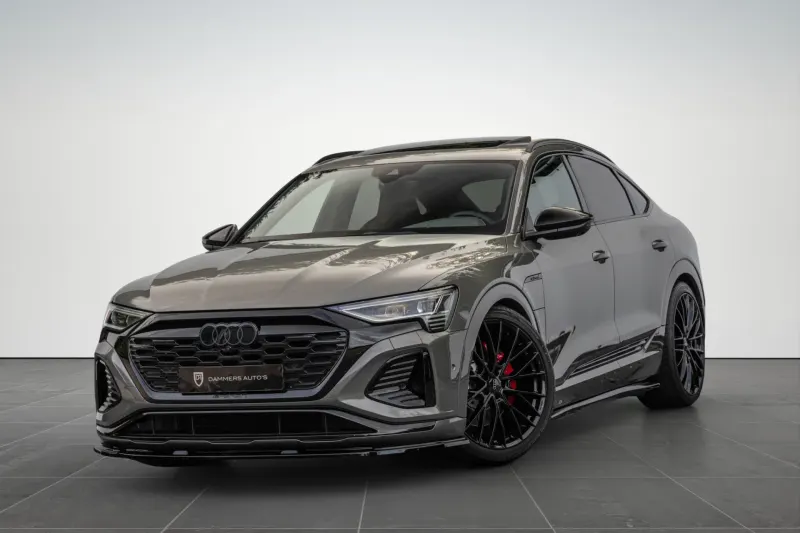 Audi Q8 (2023)