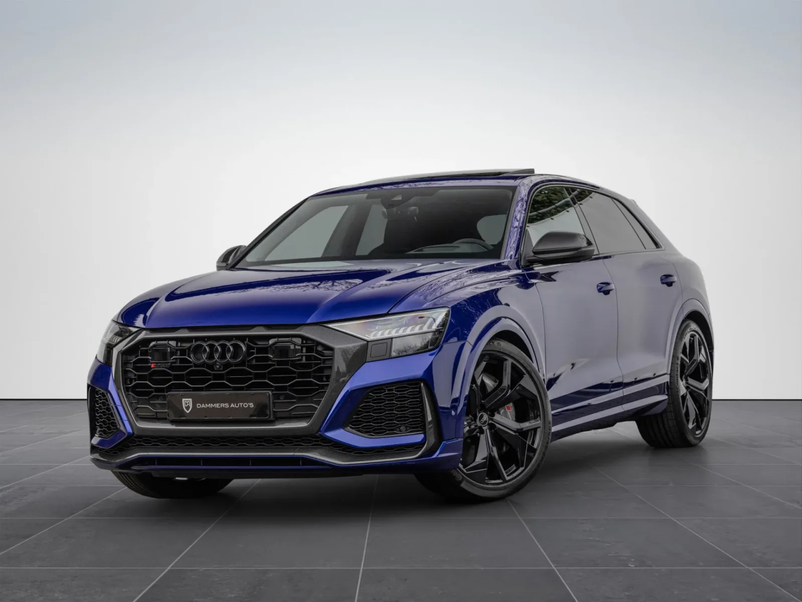 Audi RS Q8 (2022) — foto 1