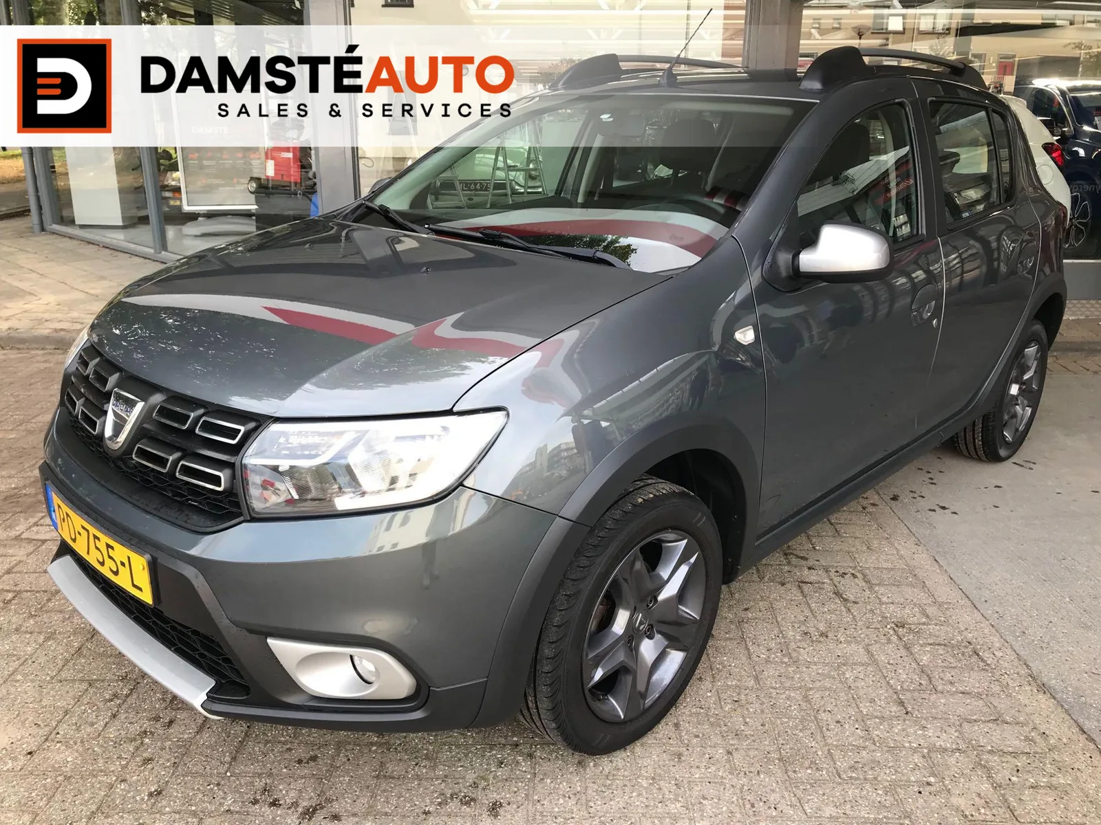 Dacia Sandero (2017) — foto 1