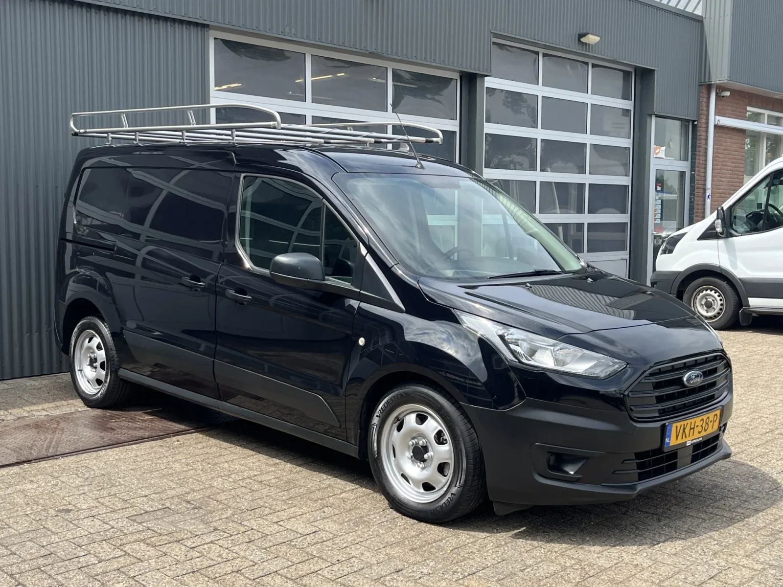 Ford Transit Connect (2021) — foto 1