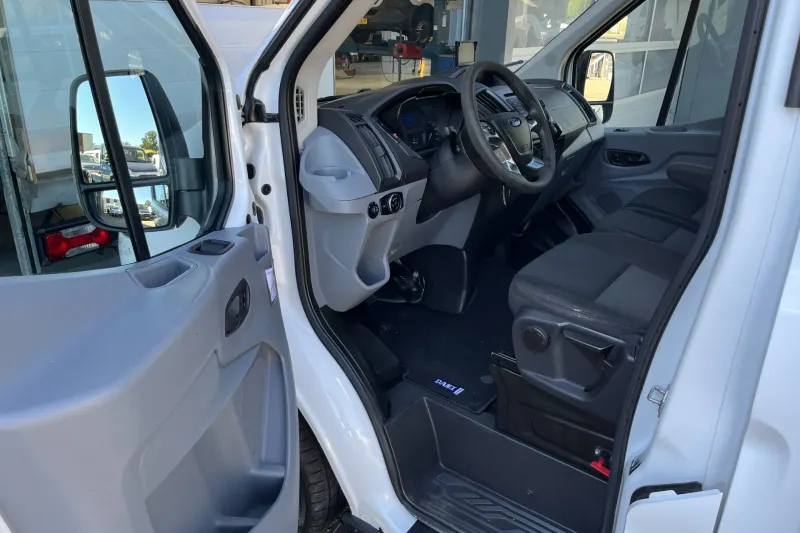 Ford Transit (2016)