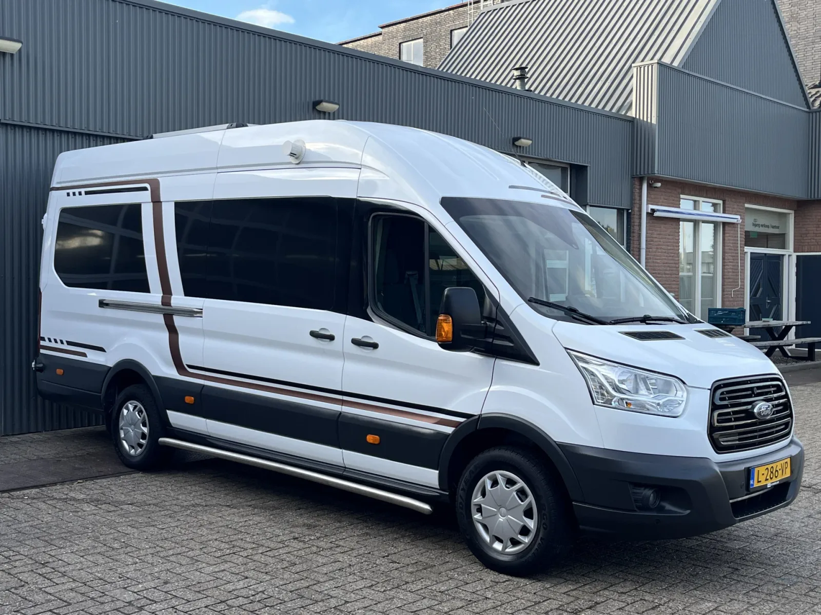Ford Transit (2019) — foto 1