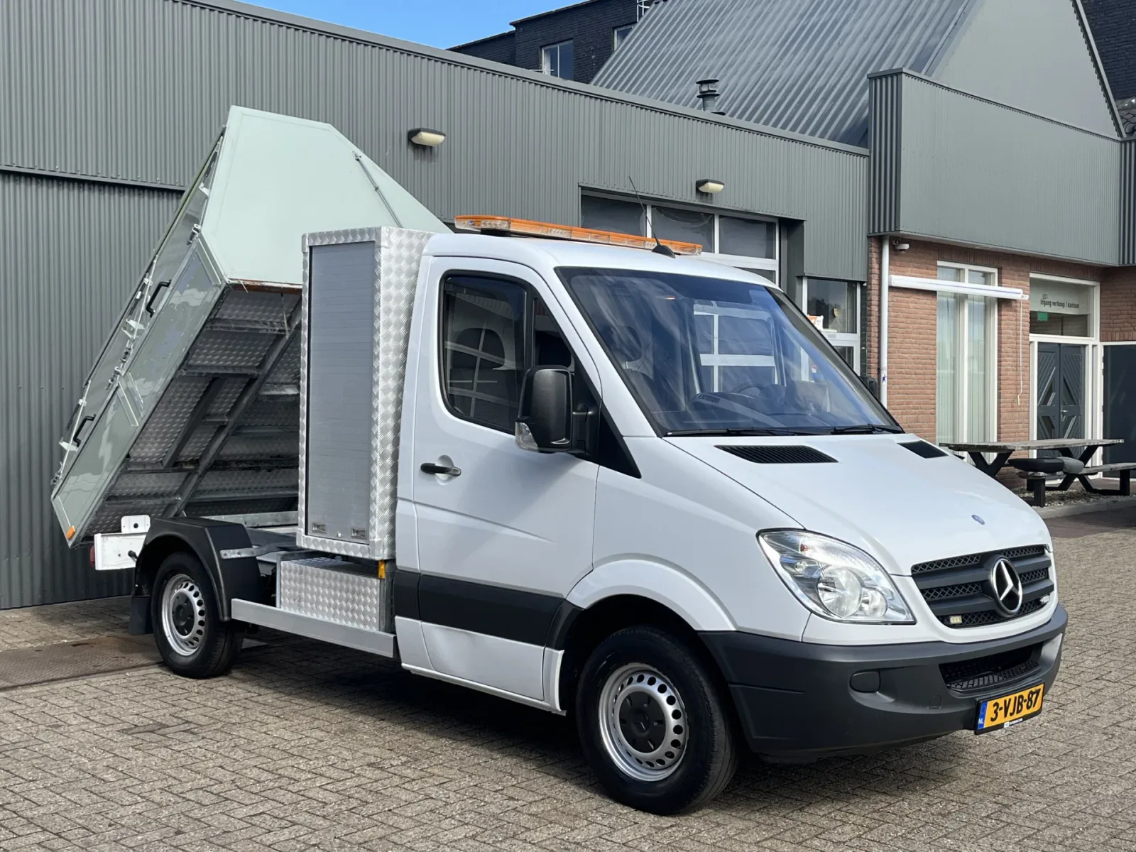 Mercedes-Benz Sprinter (2010) — foto 1