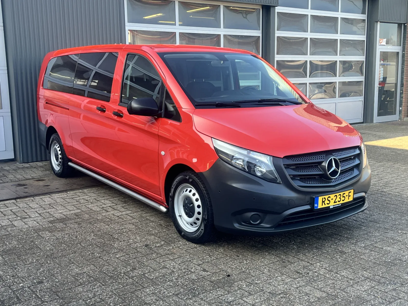 Mercedes-Benz Vito (2018) — foto 1