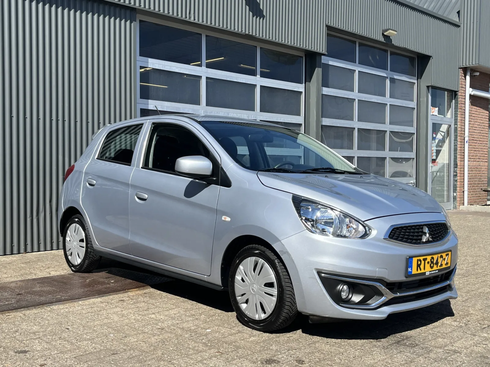 Mitsubishi Space Star (2018) — foto 1
