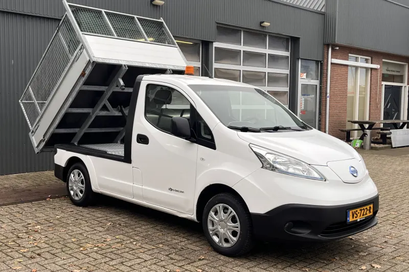 Nissan E-NV200 (2016)