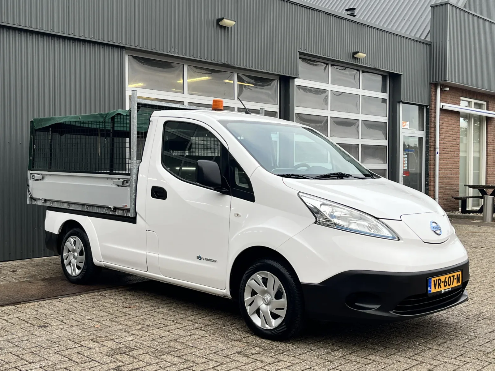 Nissan E-NV200 (2015) — foto 1