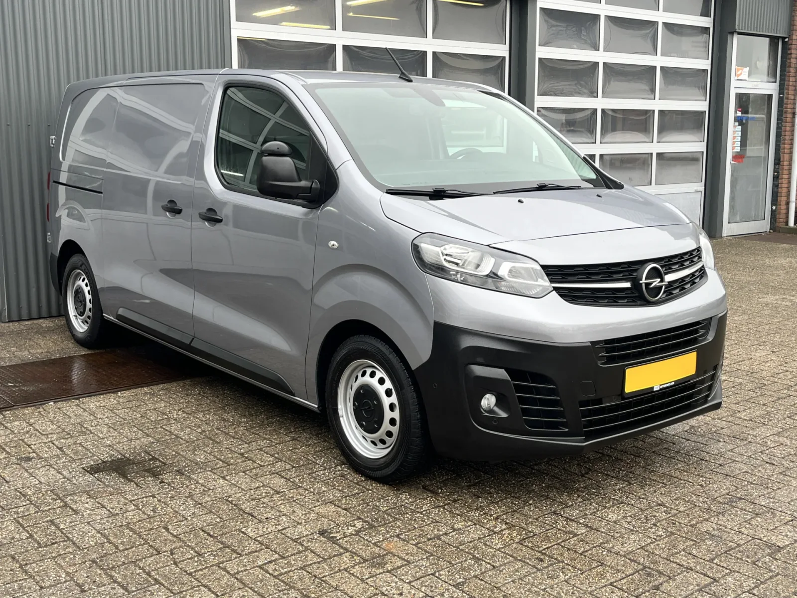 Opel Vivaro (2020) — foto 1