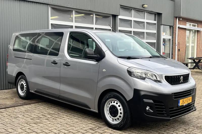 Peugeot Traveller (2020)