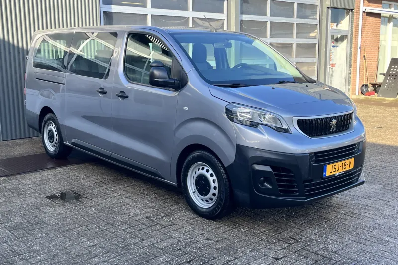 Peugeot Traveller (2019)