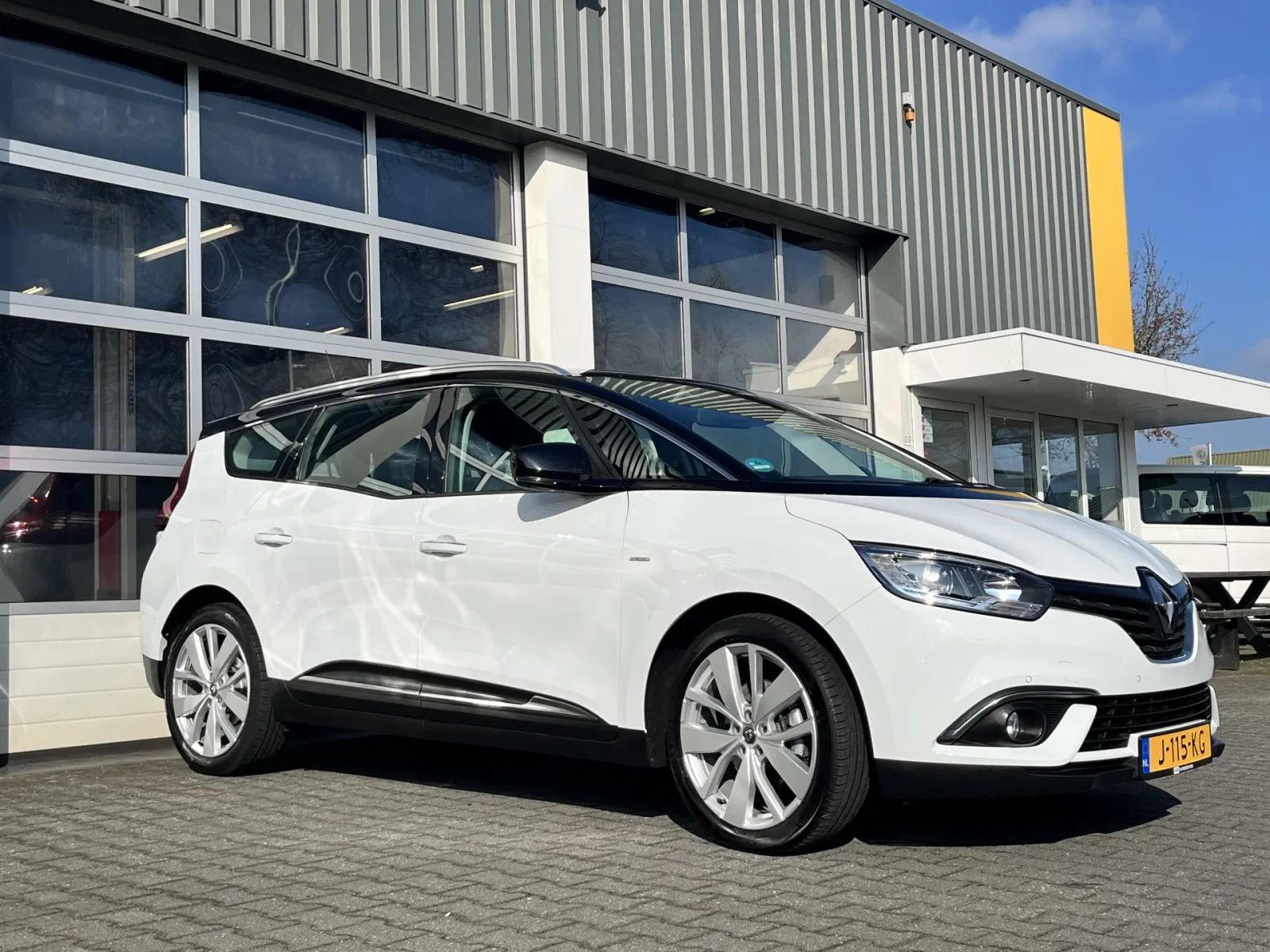 Renault Grand Scénic (2020) — foto 1