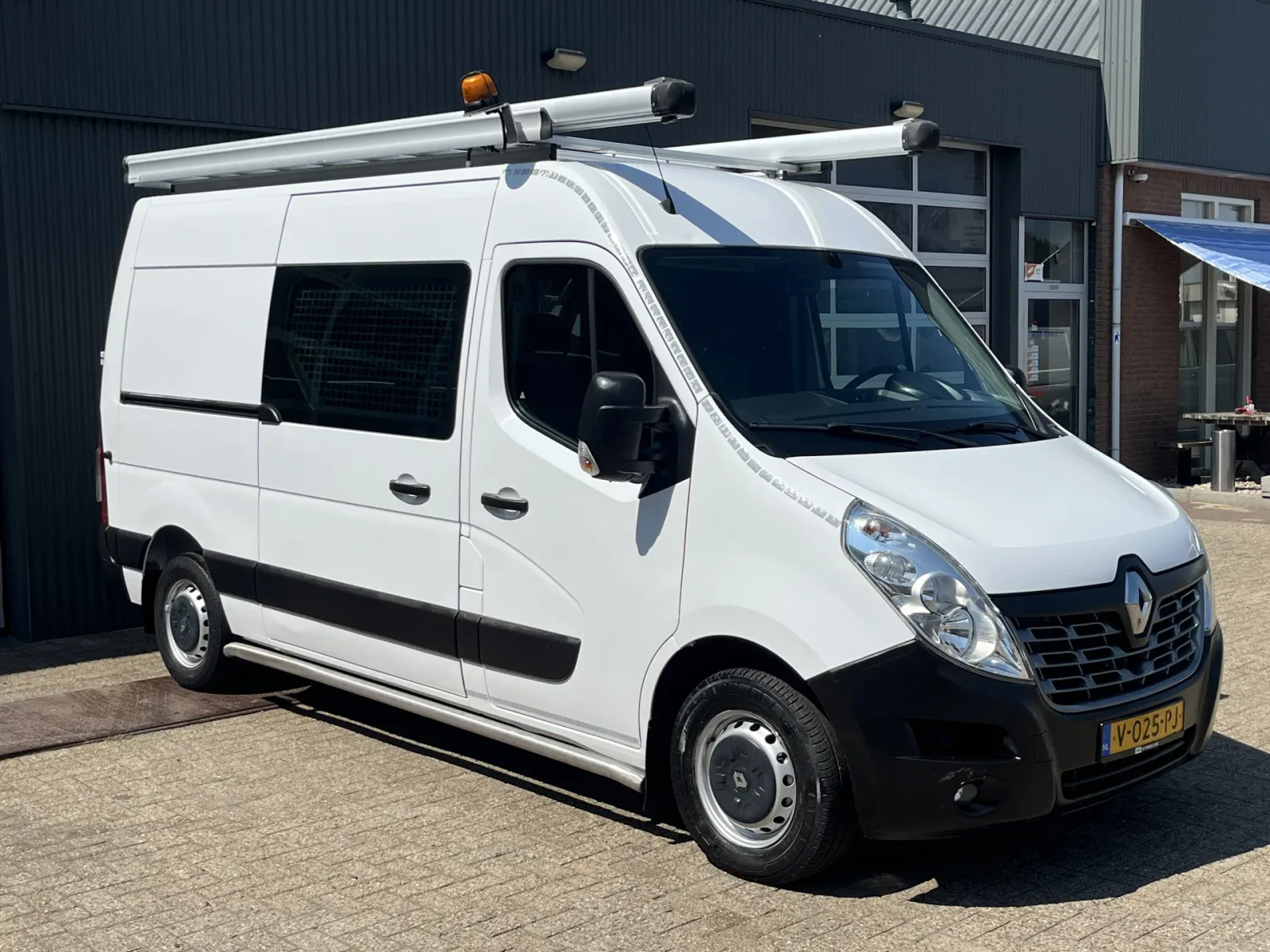 Renault Master (2018) — foto 1