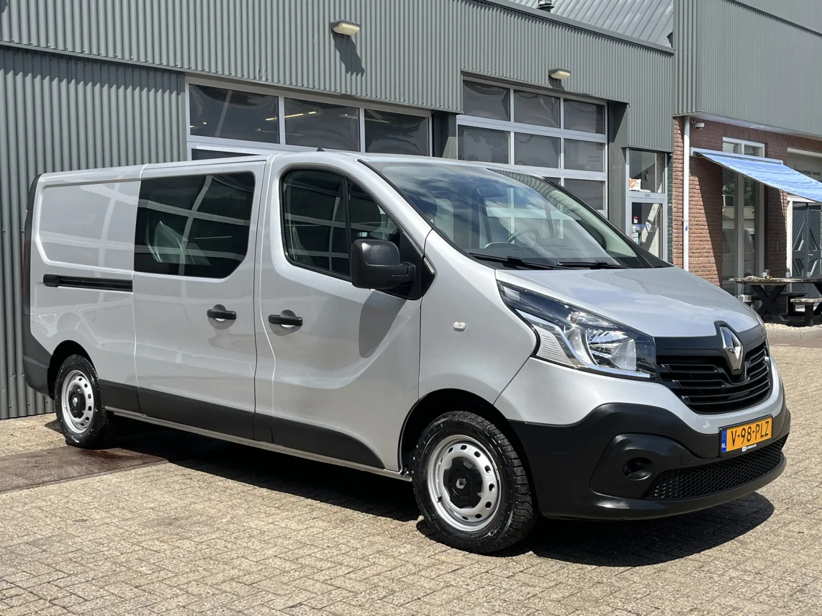 Renault Trafic (2019) — foto 1