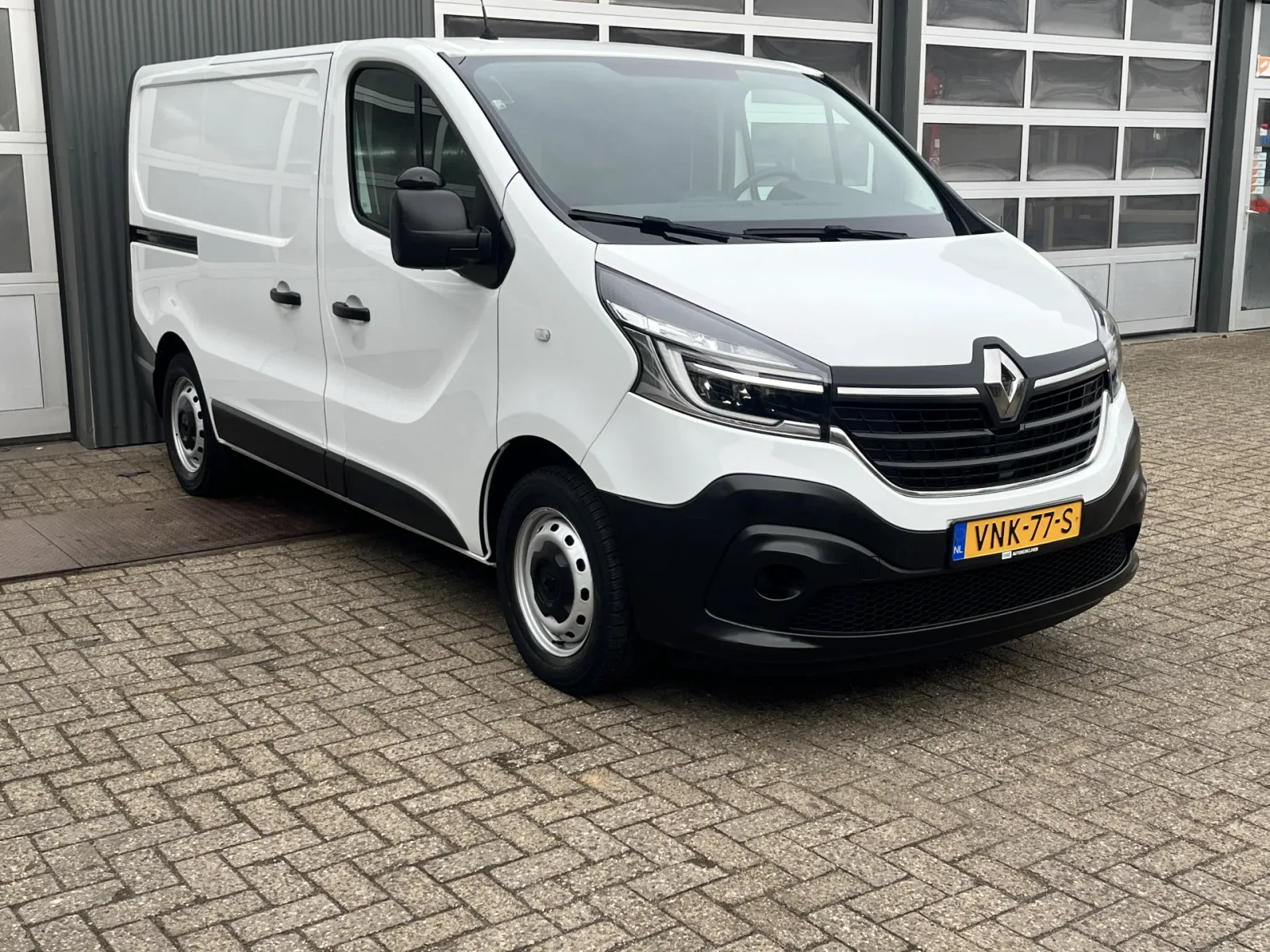Renault Trafic (2021) — foto 1