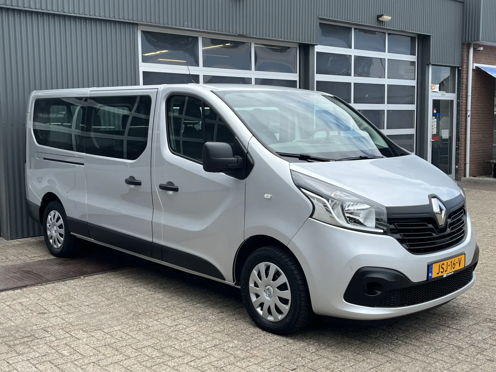 Renault Trafic (2019) — foto 1