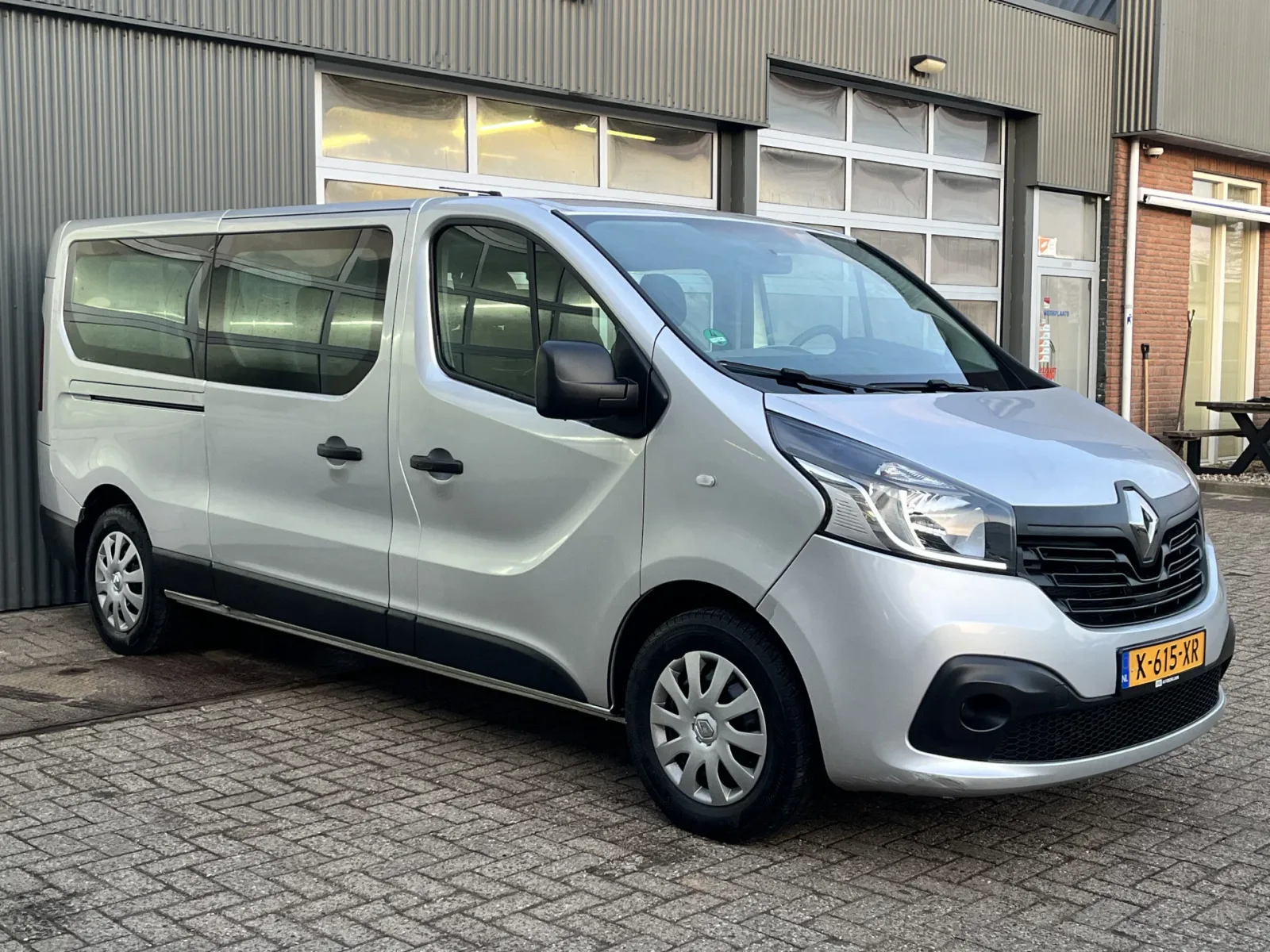 Renault Trafic (2018) — foto 1