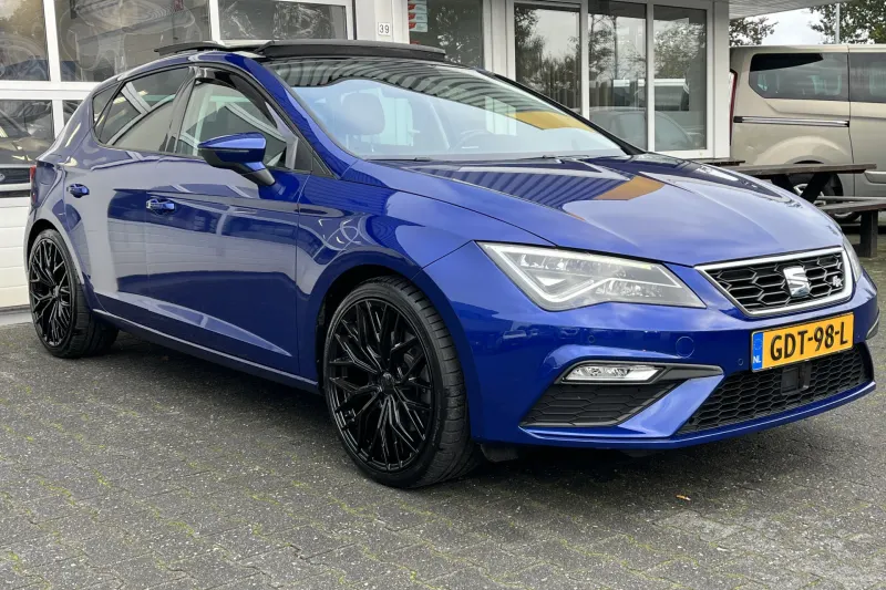 SEAT Leon (2017)