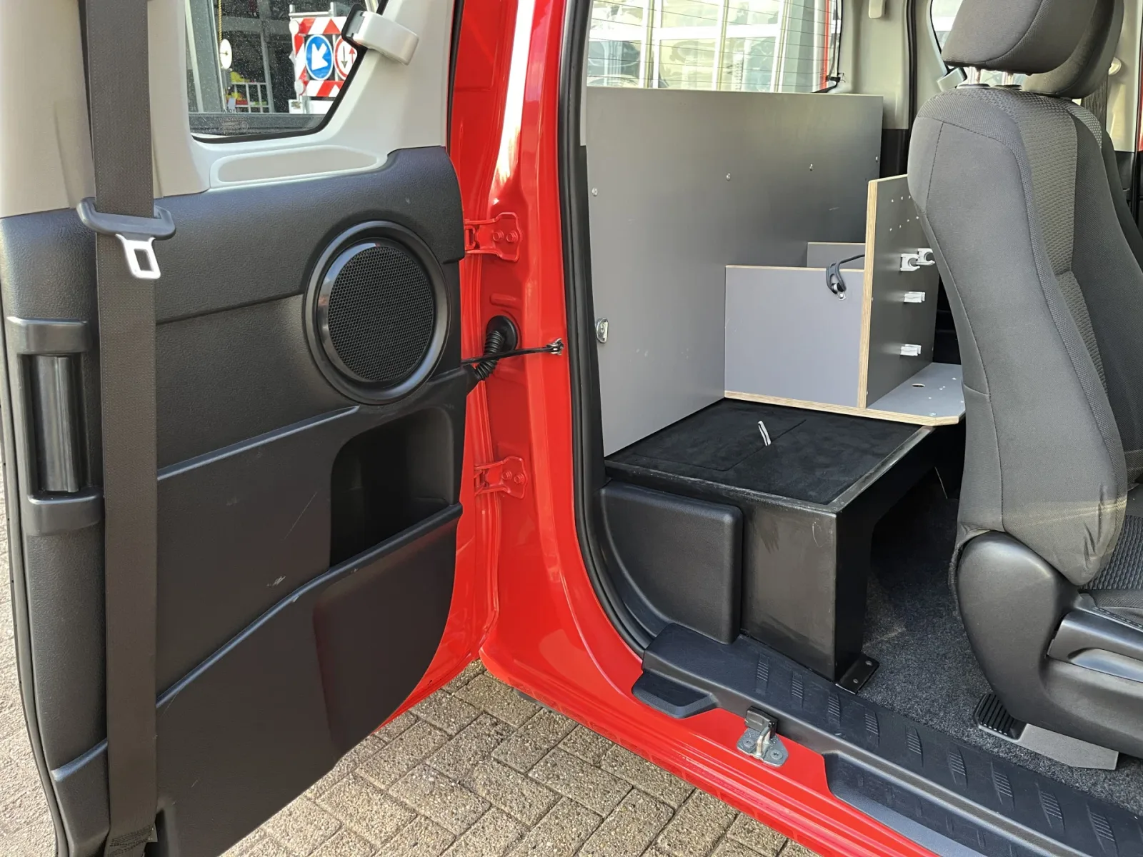 Toyota Hilux (2017) — foto 1