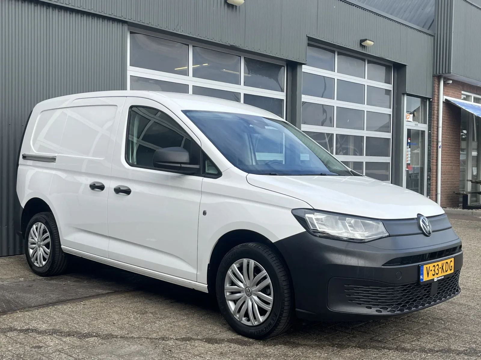 Volkswagen Caddy (2024) — foto 1