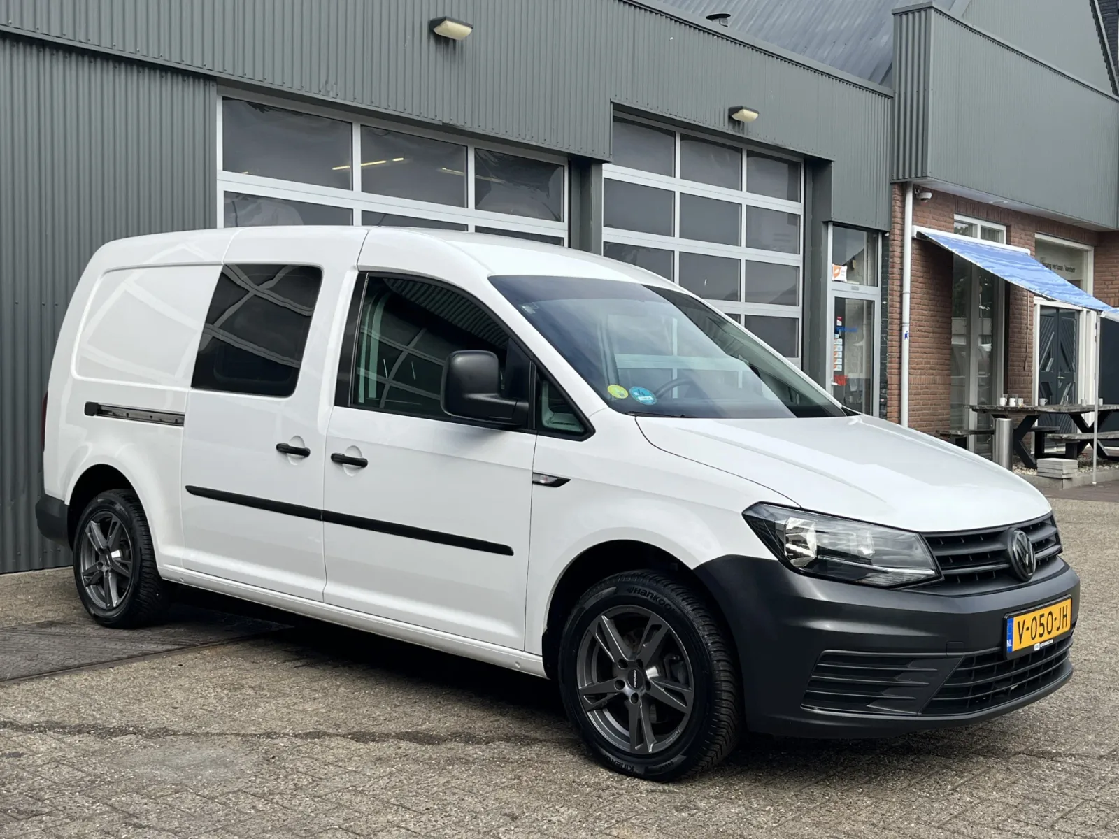 Volkswagen Caddy (2017) — foto 1