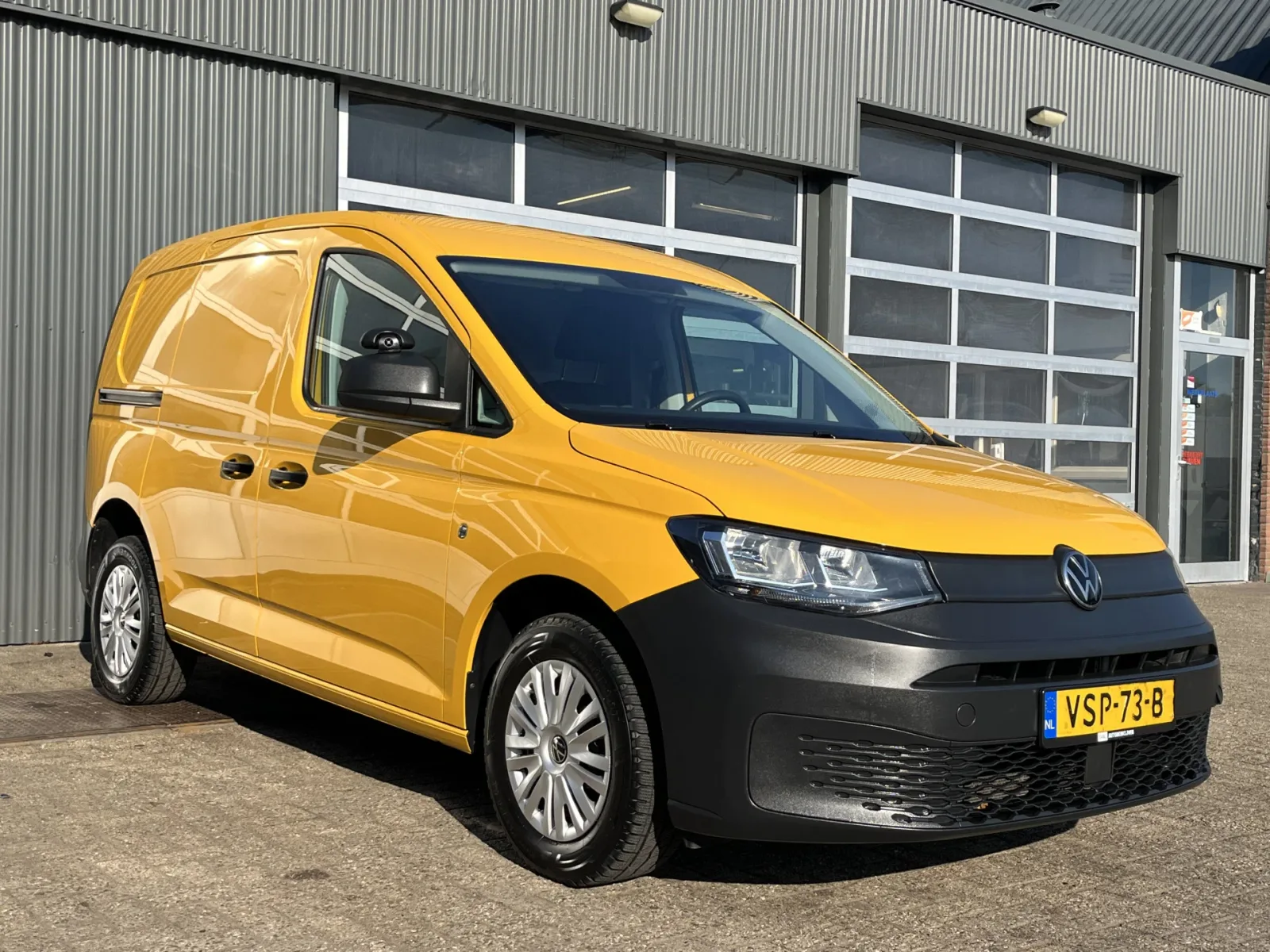 Volkswagen Caddy (2022) — foto 1