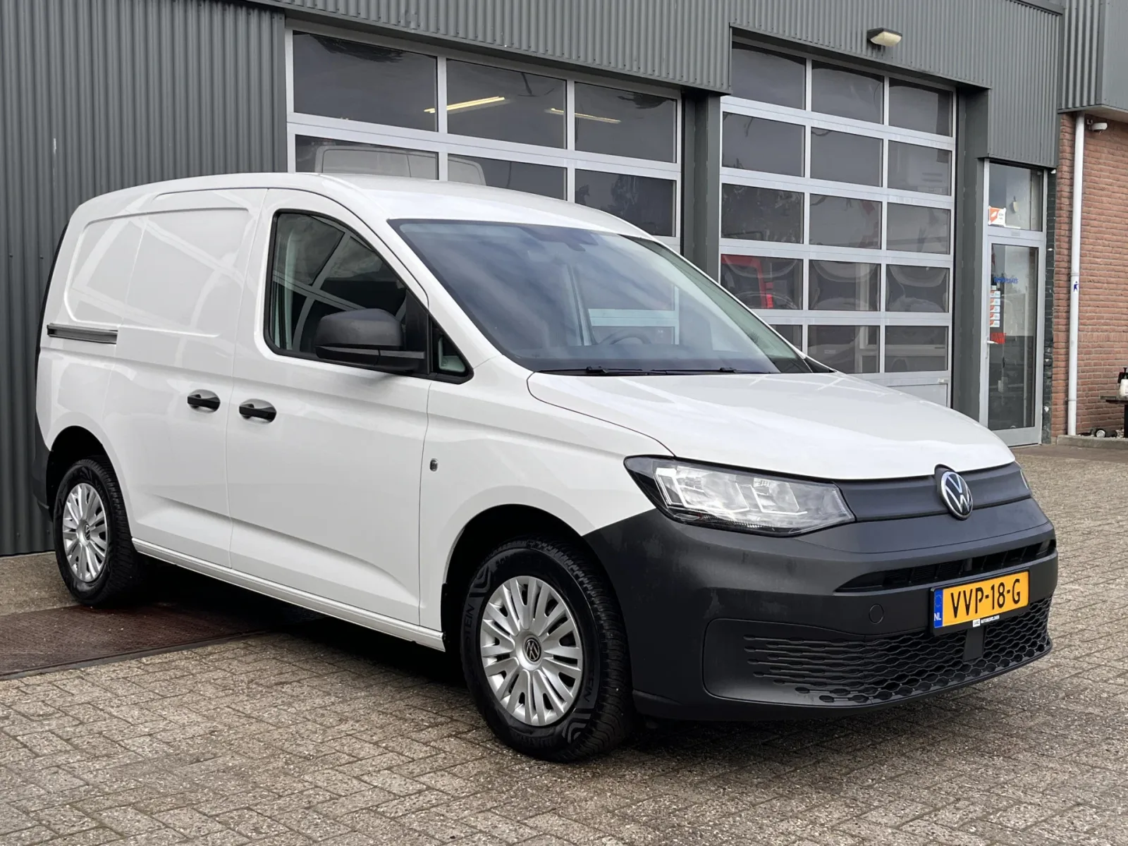 Volkswagen Caddy (2023) — foto 1