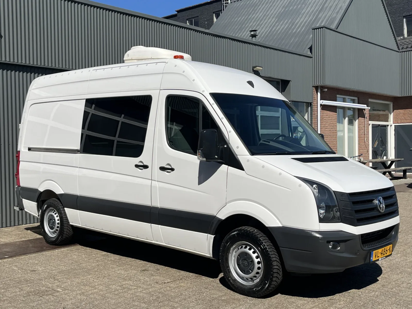 Volkswagen Crafter (2015) — foto 1