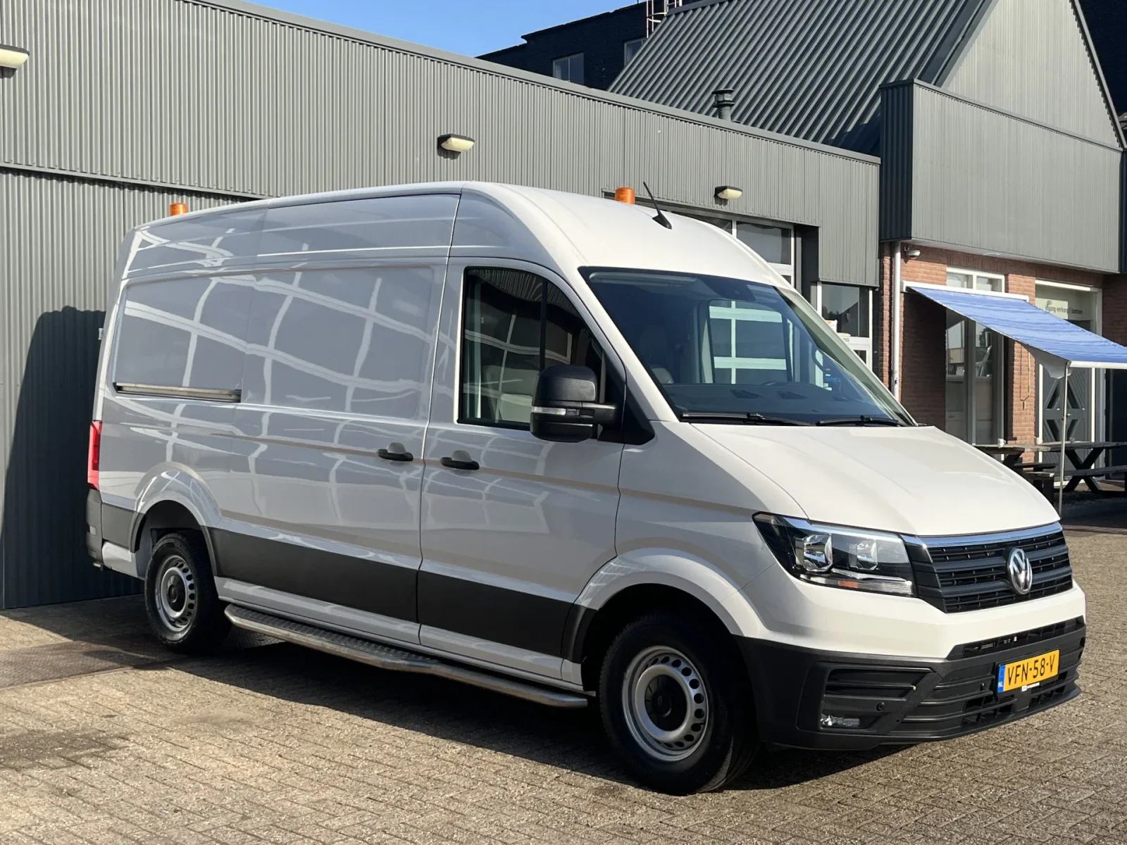 Volkswagen Crafter (2020) — foto 1