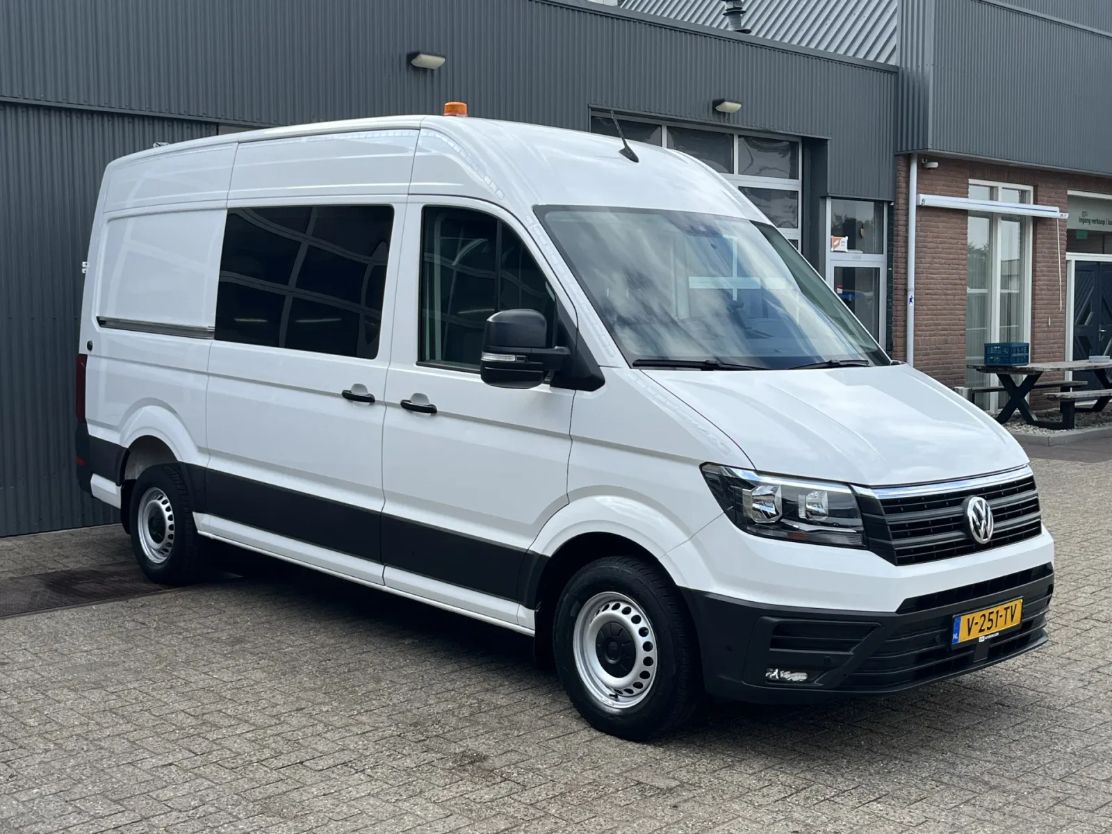 Volkswagen Crafter (2019) — foto 1
