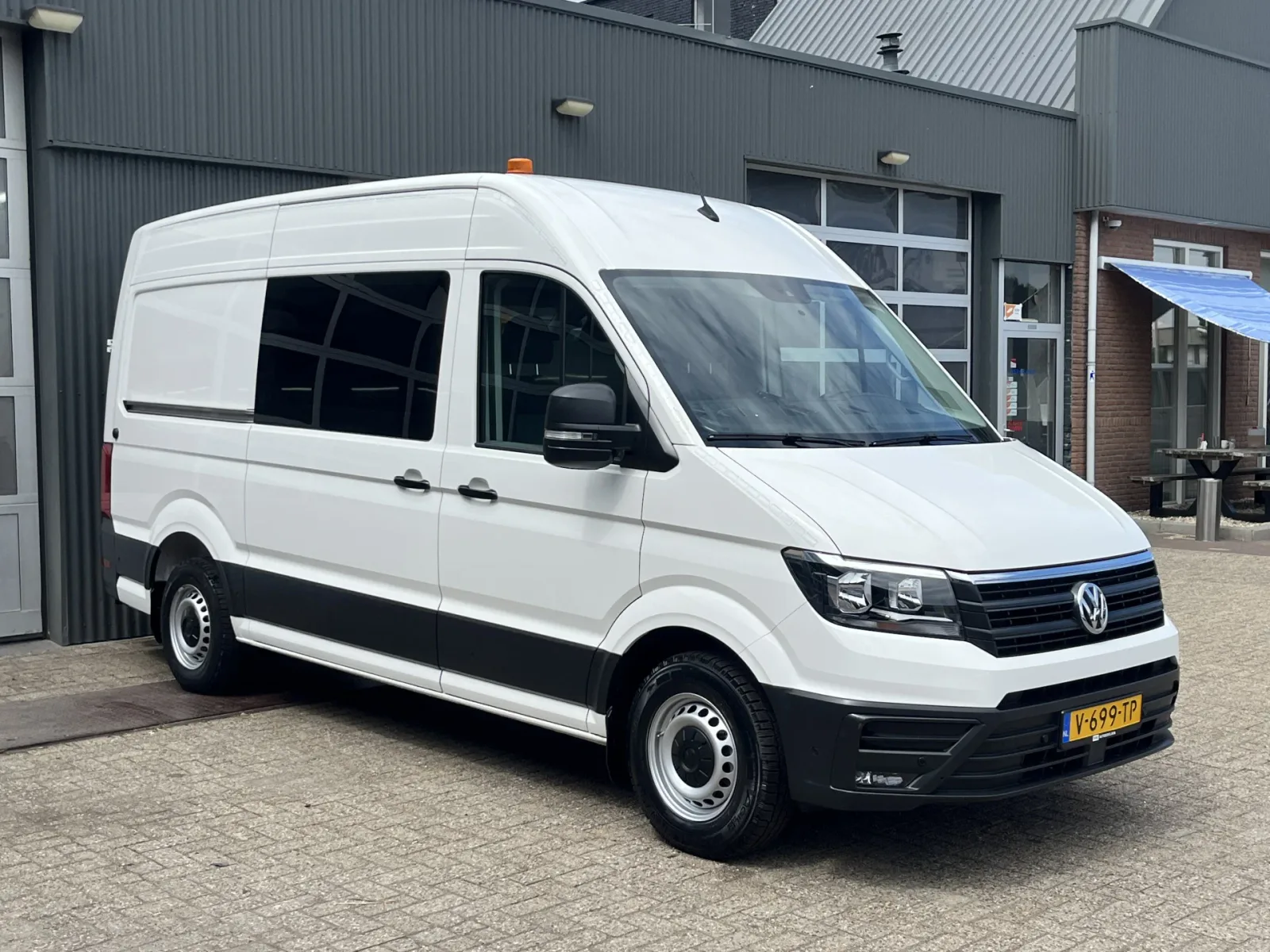 Volkswagen Crafter (2019) — foto 1
