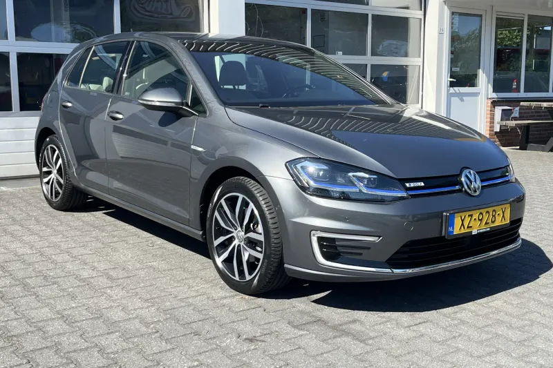 Volkswagen E-Golf (2019)