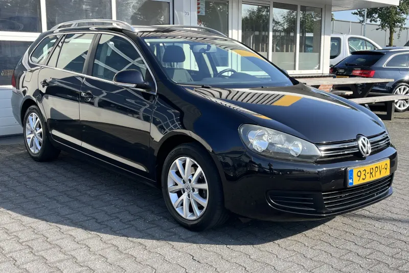 Volkswagen Golf (2011)