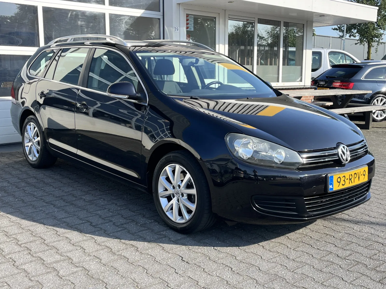 Volkswagen Golf (2011) — foto 1