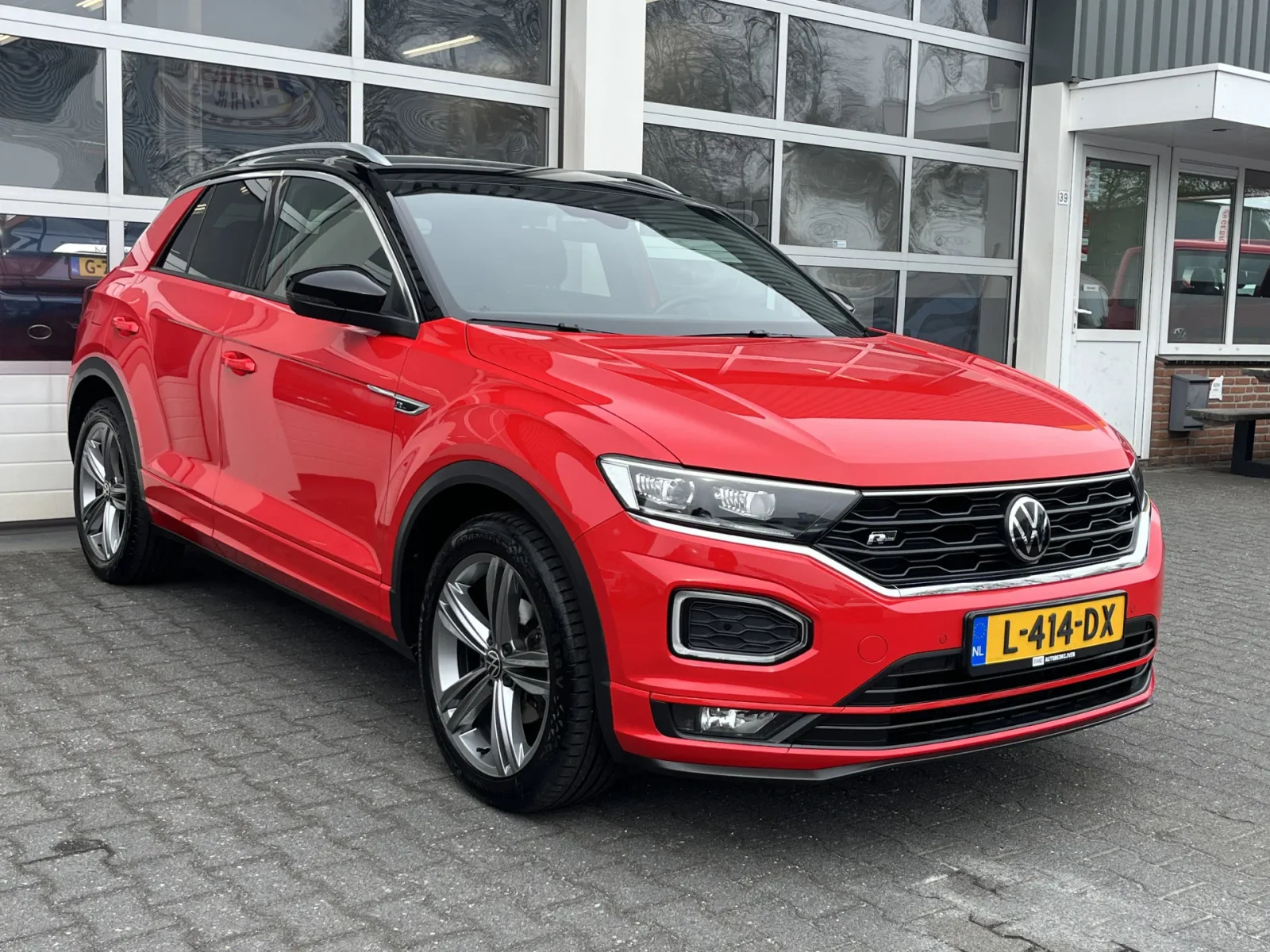 Volkswagen T-Roc (2021) — foto 1