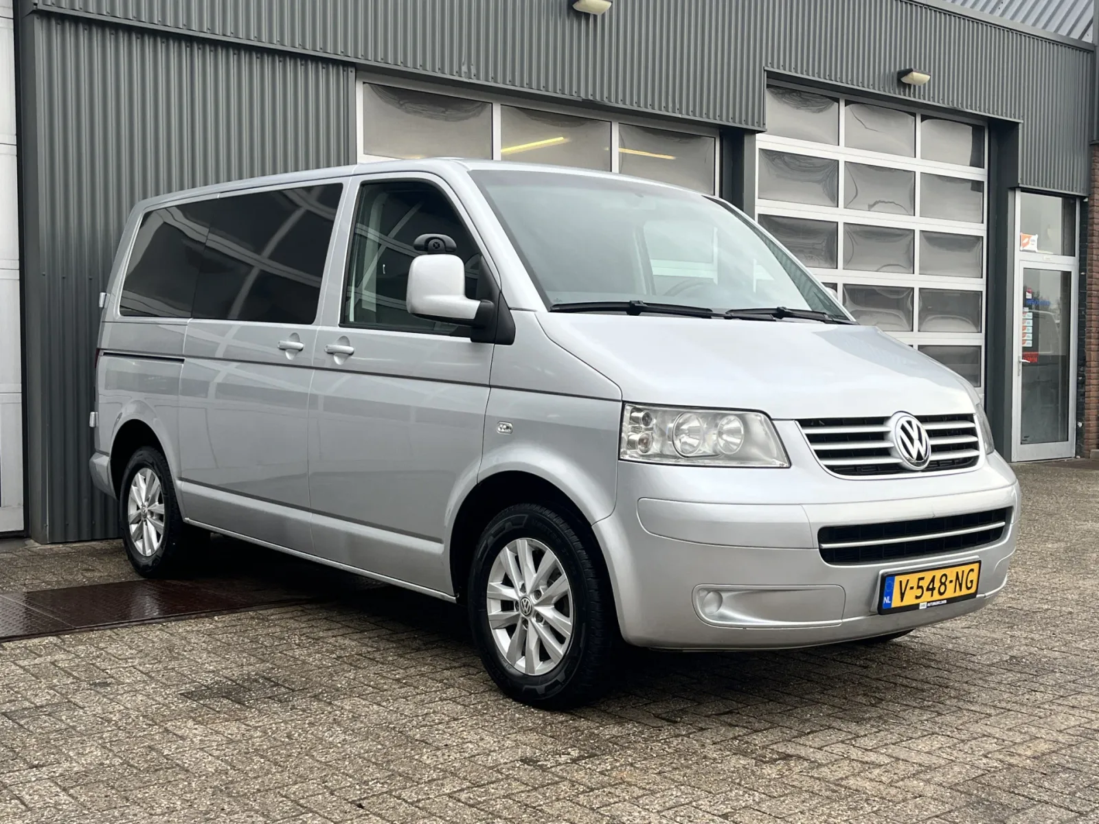 Volkswagen Transporter (2007) — foto 1