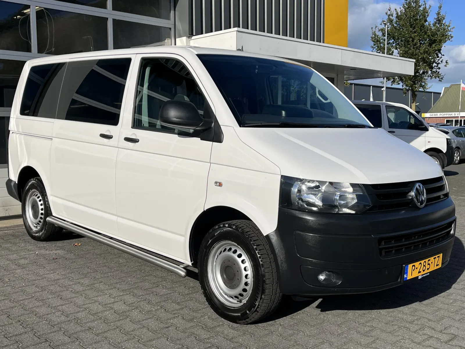 Volkswagen Transporter (2015) — foto 1