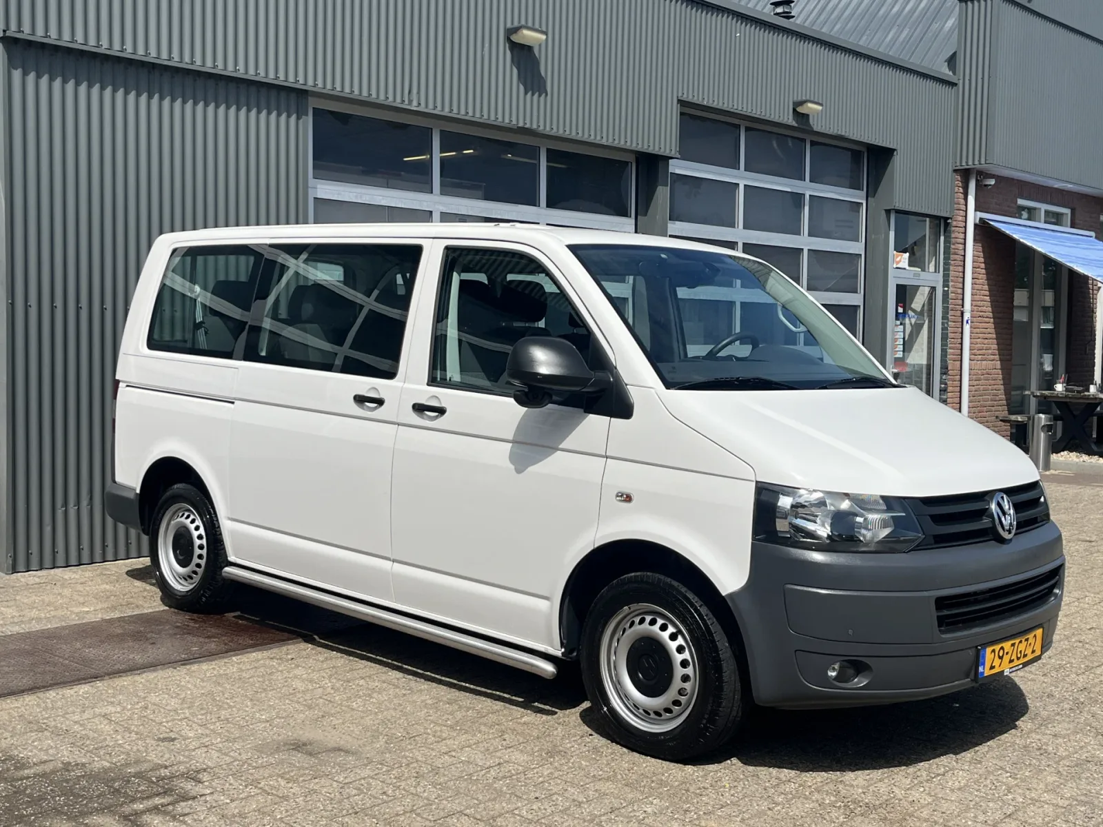 Volkswagen Transporter (2013) — foto 1
