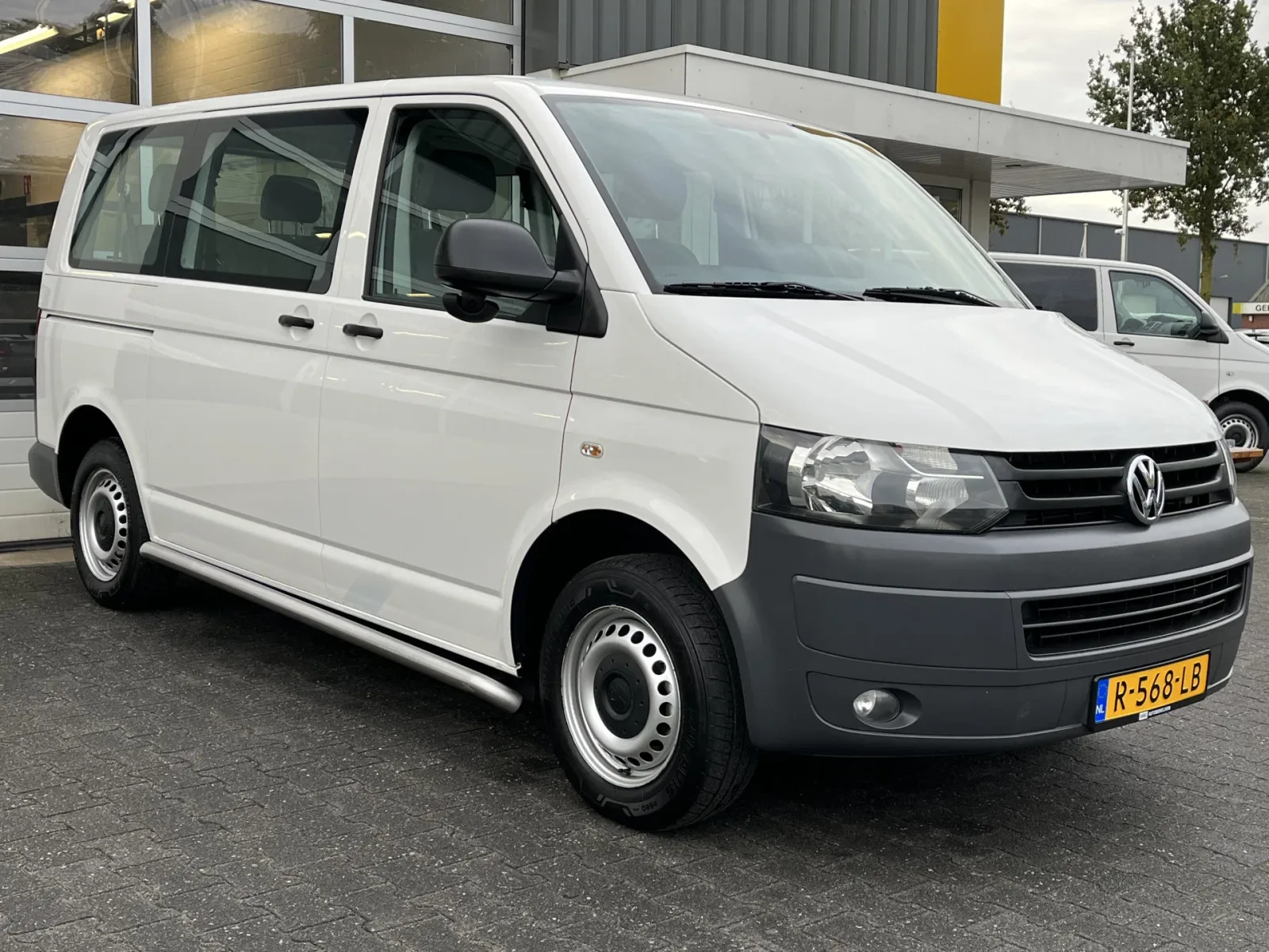 Volkswagen Transporter (2011) — foto 1