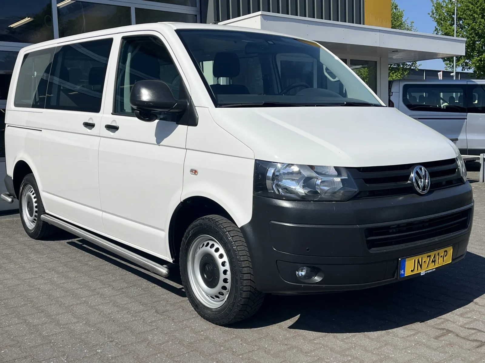 Volkswagen Transporter (2016) — foto 1