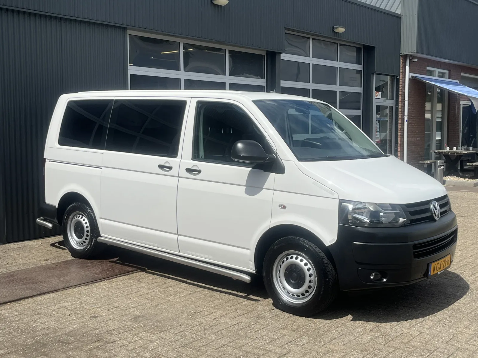 Volkswagen Transporter (2014) — foto 1
