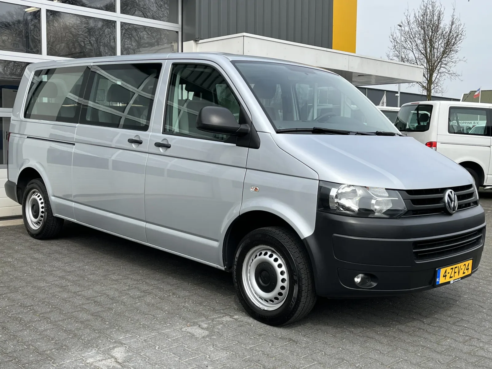 Volkswagen Transporter (2015) — foto 1
