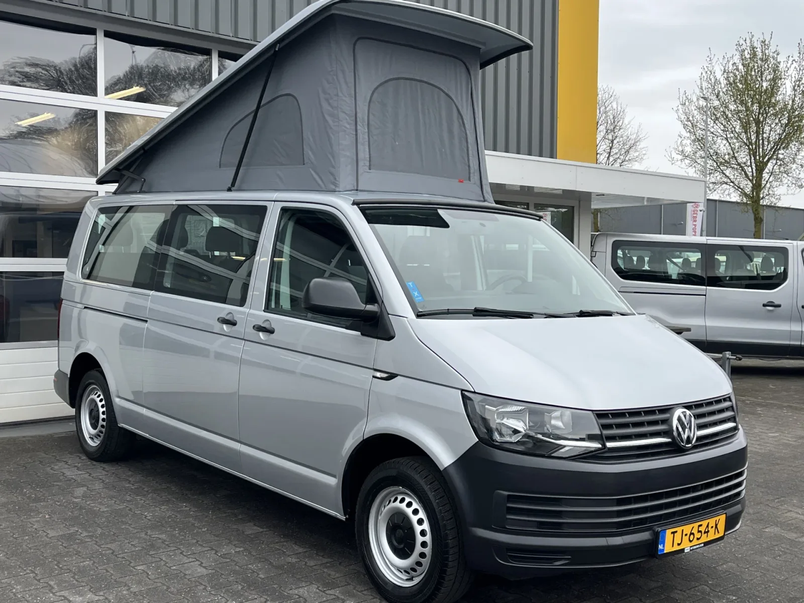 Volkswagen Transporter (2018) — foto 1