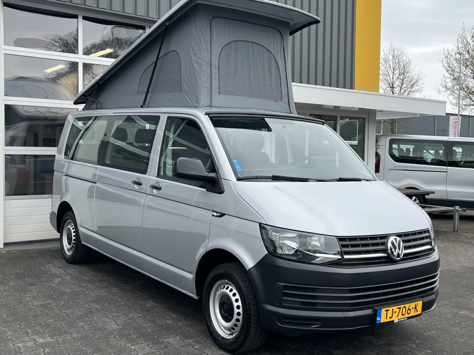 Volkswagen Transporter (2018) — foto 1