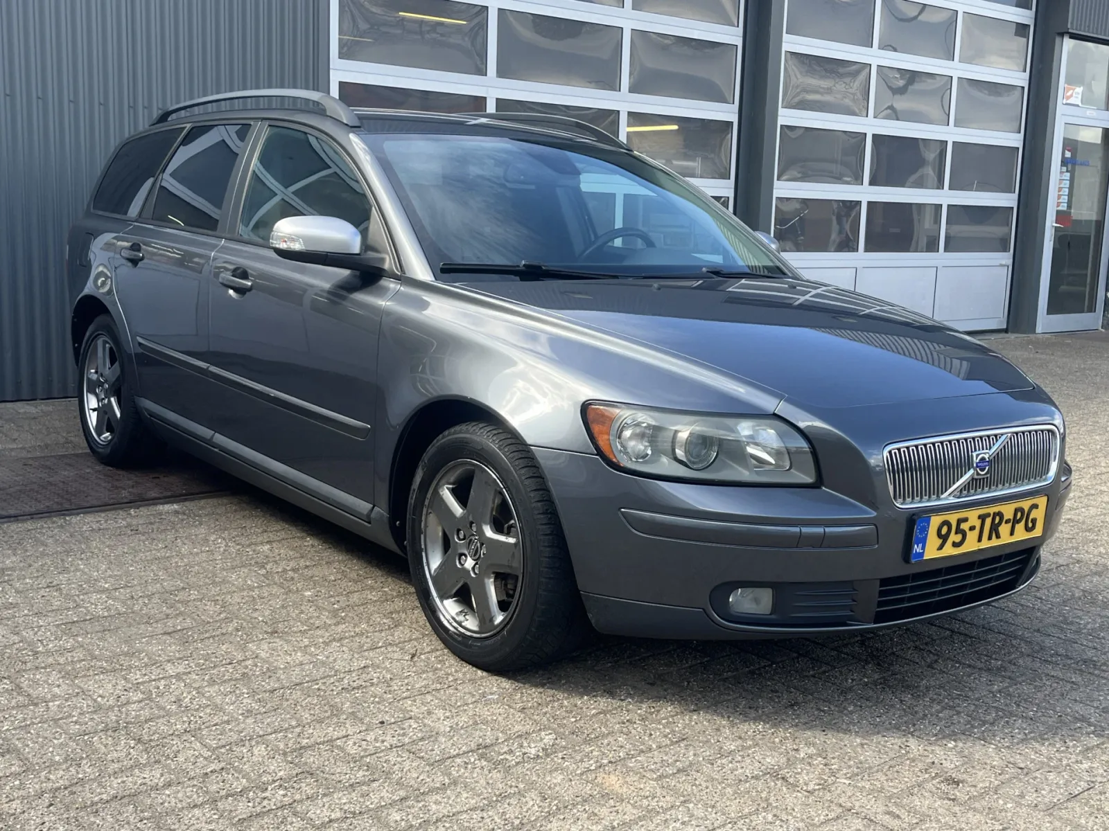 Volvo V50 (2007) — foto 1