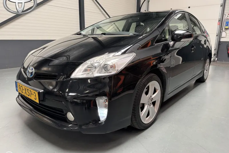 Toyota Prius (2012)