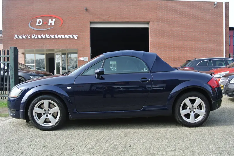 Audi TT (2002)
