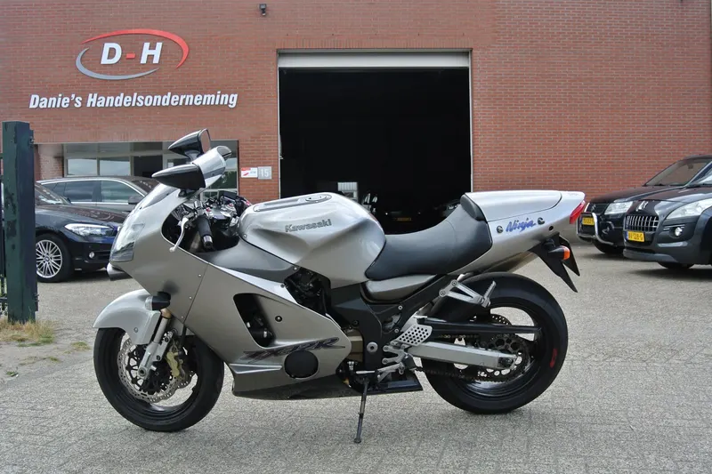 Kawasaki Ninja (2000)