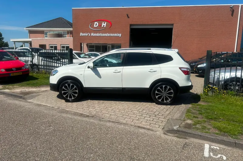 Nissan Qashqai (2012)